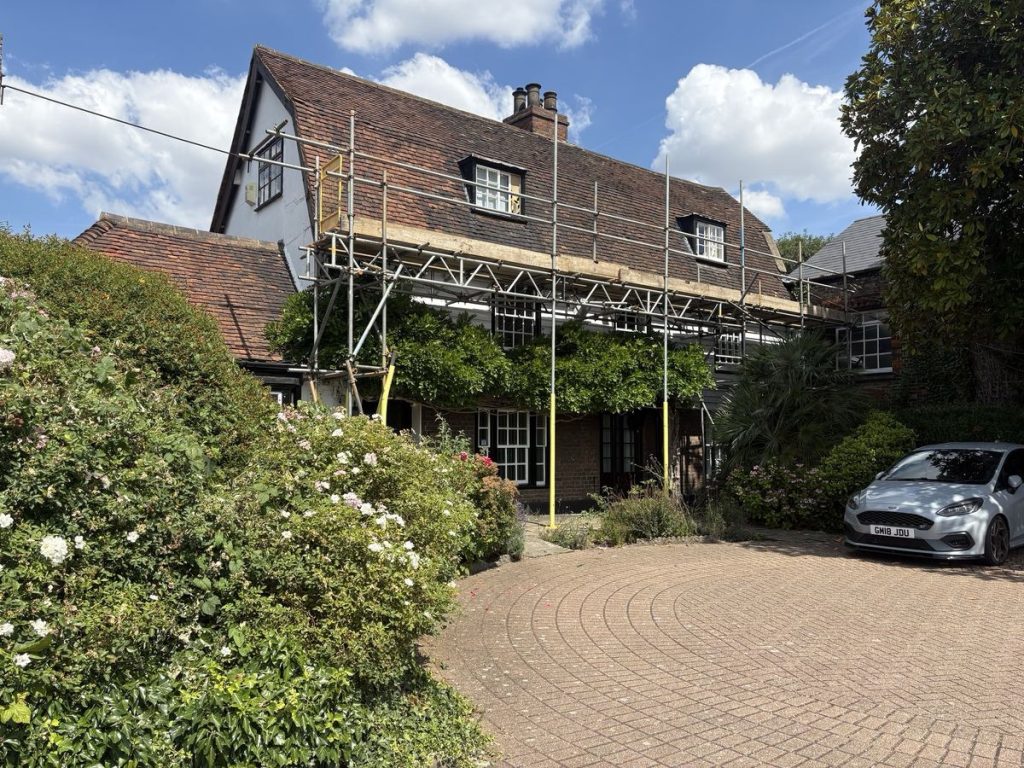 fragile roof scaffolding